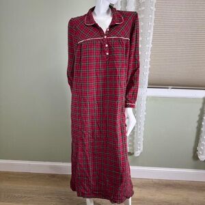 L.L.Bean Women’s 100% Cotton Flannel Red Nightgown – Red Green Plaid – Size L